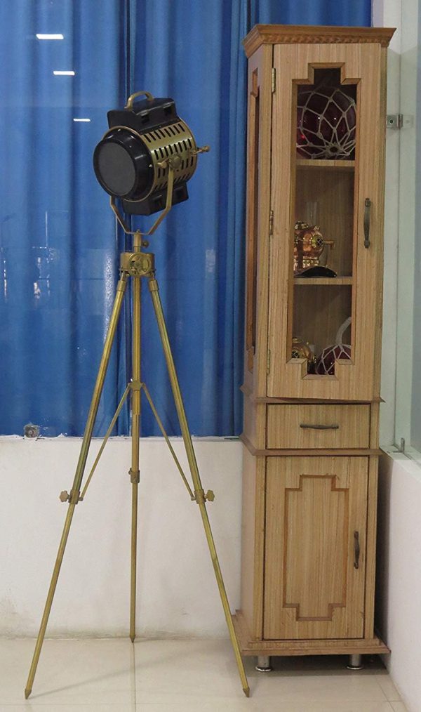 1940 Hollywood Vintage Industrial Searchlight Brass Designer Spotlight Tripod Floor Lamp Stand